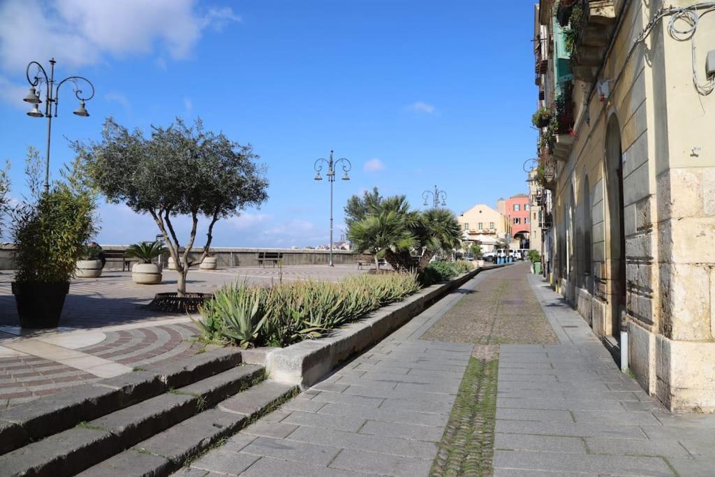 Ocean Flat Apartment Cagliari Luaran gambar