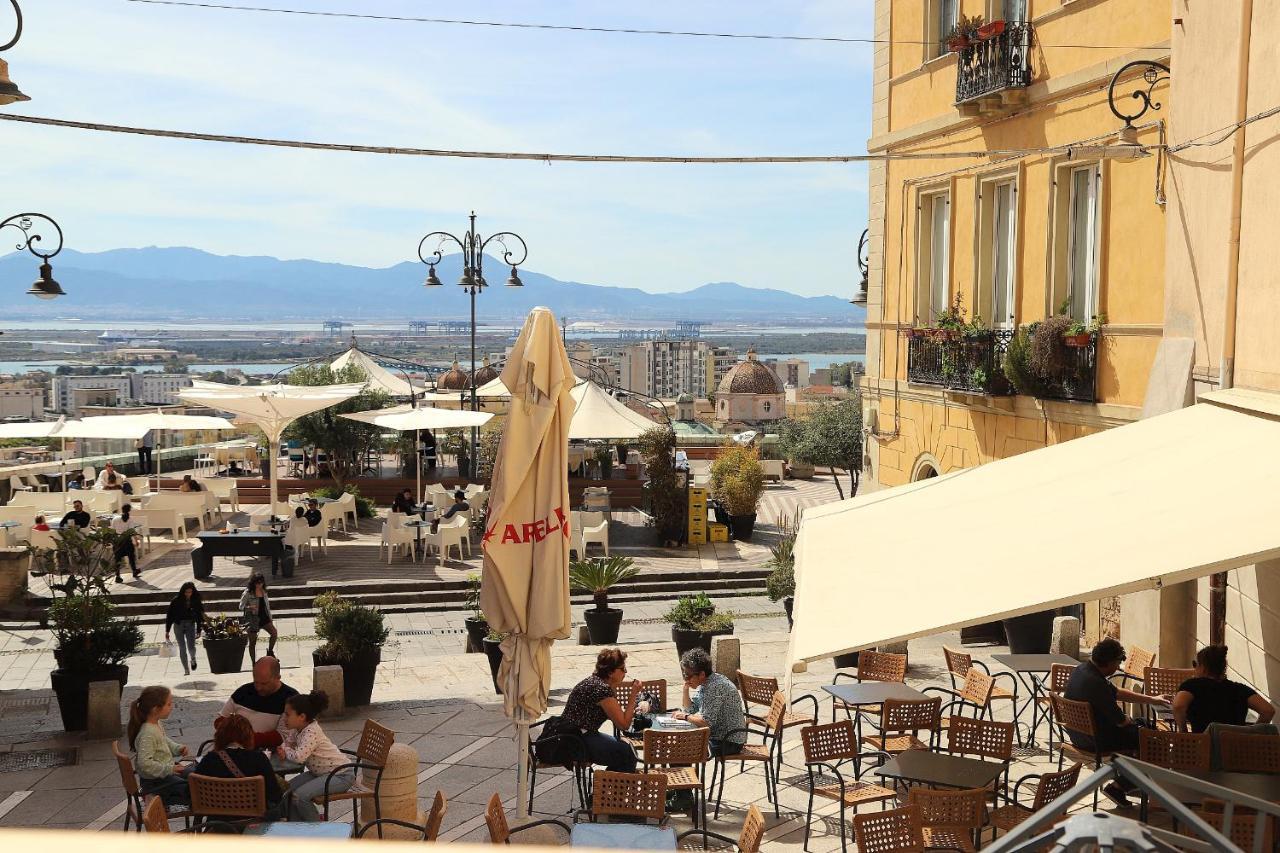 Ocean Flat Apartment Cagliari Luaran gambar